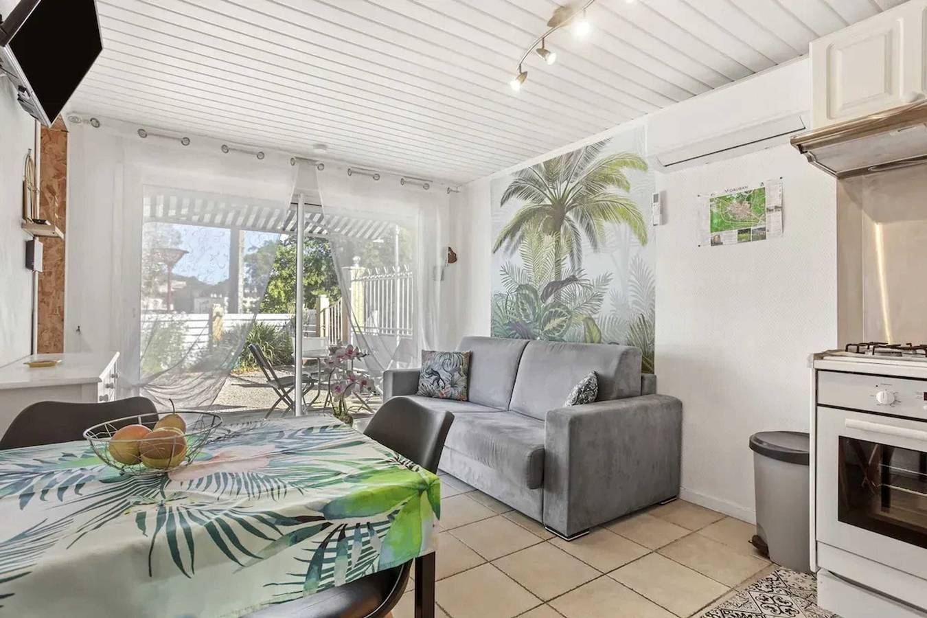 Apartamento entero, Apartamento de vacaciones con piscina en Vidauban, 32 m² in Vidauban, Region de Draguignan