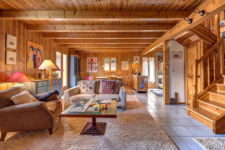 Chalet Les Melezes in La Tzoumaz, Riddes