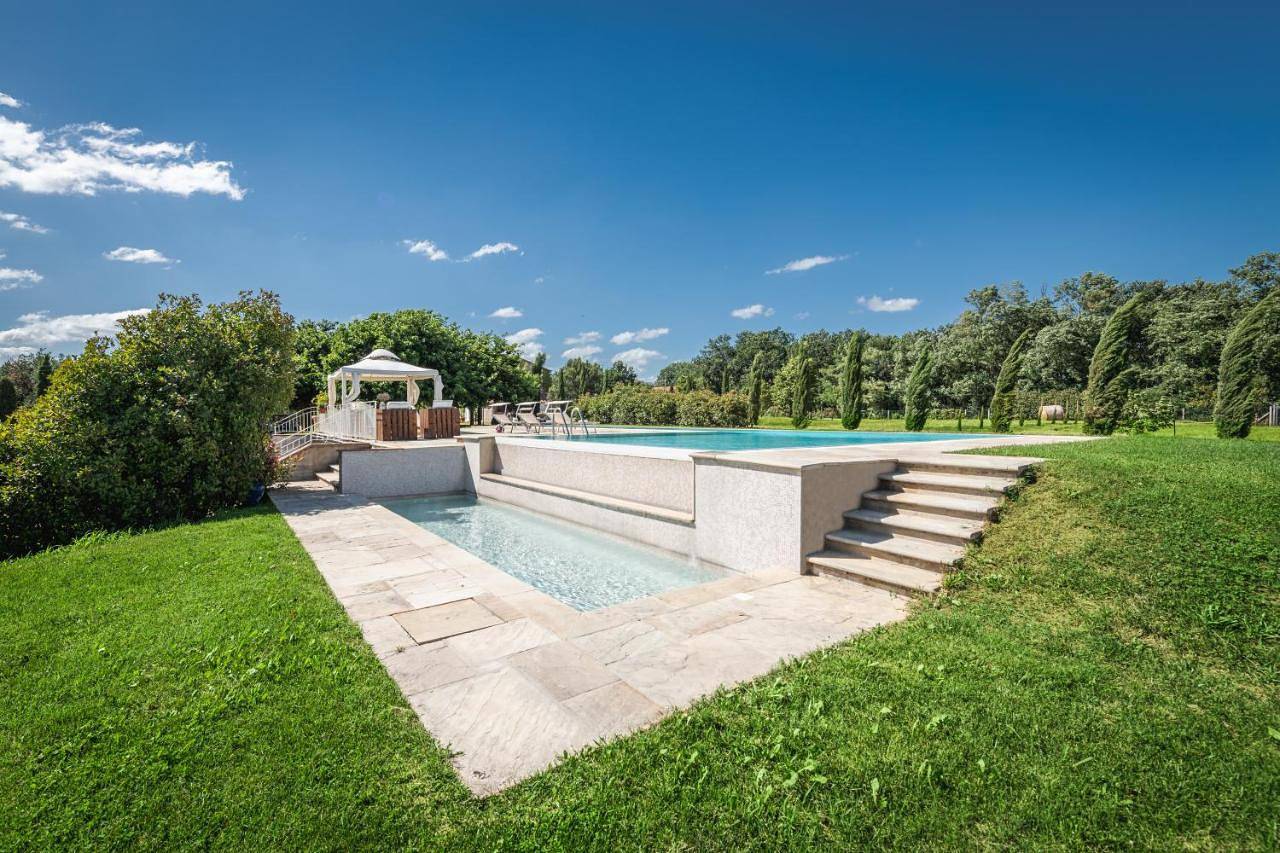 Casolare del Pin Bono in Altopascio, Provincia di Lucca