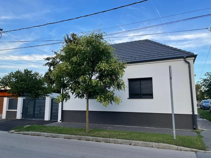 Apartamento de vacaciones para 6 personas, con jardín y jacuzzi, Familias con niños - 1