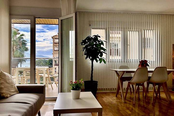 Appartamento vacanze per 6 persone, con balcone e piscina nonché idromassaggio e giardino - 1