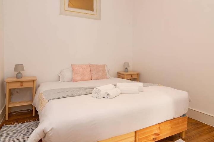 Ganze Wohnung, Spacious 3Br in Anjos III by LovelyStay in Anjos, Arroios