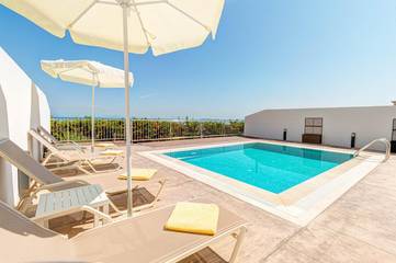 Villa pour 4 Personnes dans Mparmpati, Corfou, Photo 4