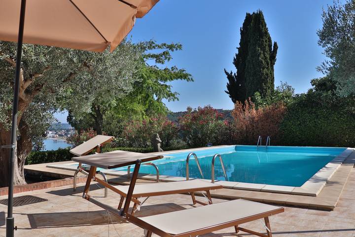 Villa con piscina per 6 persone, con Balcone e Terrazza nonché Giardino e Piscina in Abruzzo