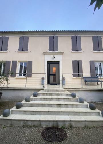 Gîte pour 6 personnes, avec jardin et terrasse, animaux acceptés à Vaux-Rouillac