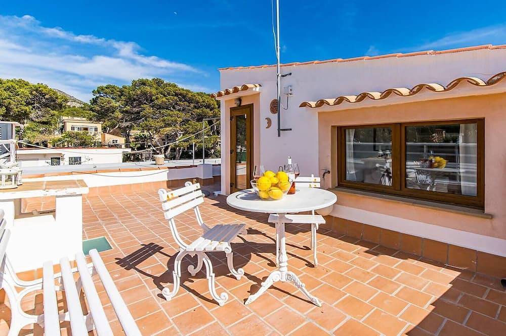 Casita Marinera Sant Elm by Mallorca Infinity in Sant Elm, Andrach