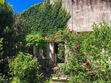Gîte pour 6 personnes, avec vue et jardin, animaux acceptés à Le Bousquet-d'Orb