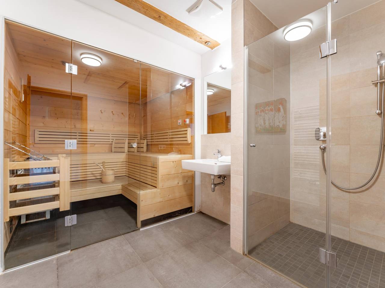 Top chalet nabij piste en lift in Saalbach in Saalbach, Saalbach-Hinterglemm
