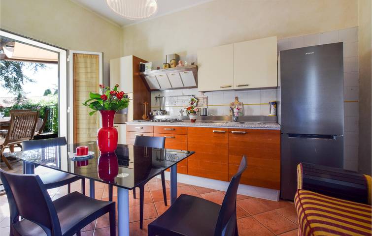 Apartamento vacacional entero, Apartamento de 140 m2, parking, aire acondicionado, terraza, cocina y red - Cerca de Trecastagni, Viagrande y AL NUOVO CASTAG in Trecastagni, Provincia de Catania