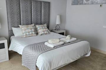 Chalet para 6 Personas en Casares del Sol, Casares, Foto 3