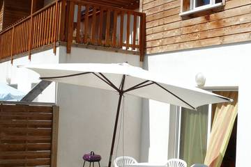 Gîte pour 6 personnes, avec terrasse à Ancelle