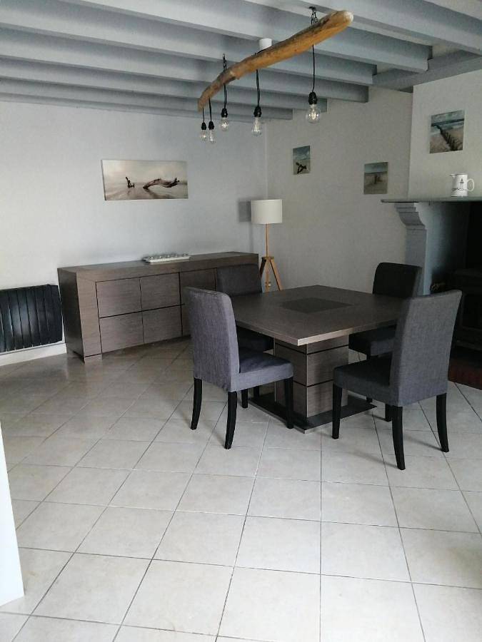 Location de vacances pour 5 personnes, avec jardin à Fontenay-sur-Mer - 2