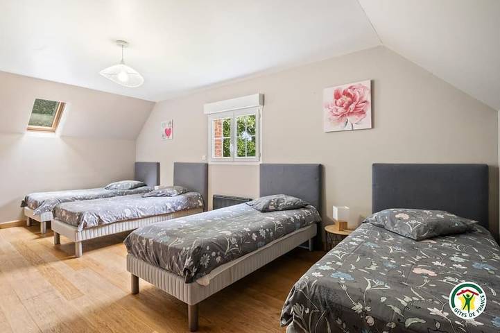 Location de vacances pour 10 personnes, avec jardin, animaux acceptés à Ypreville-Biville - 3