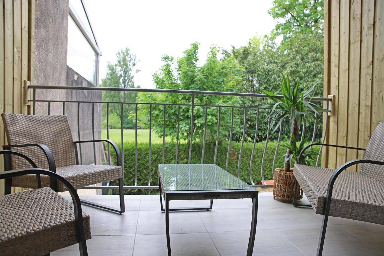 Appartement entier, Two-Bedroom Apartment in Nogaro, Gers