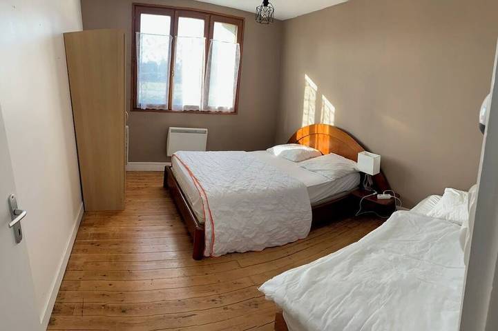 Location de vacances pour 10 personnes, avec terrasse à Surville - 3