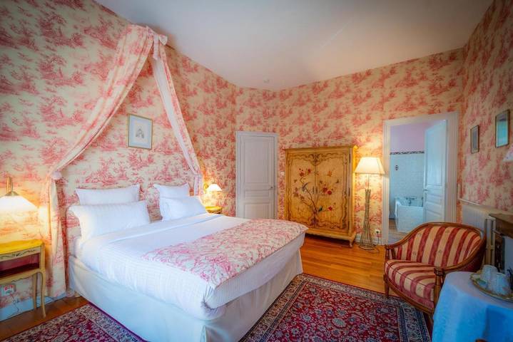 Chambre d’hôte pour 2 personnes, avec jardin et piscine ainsi que vue sur le lac et vue à Francueil - 2