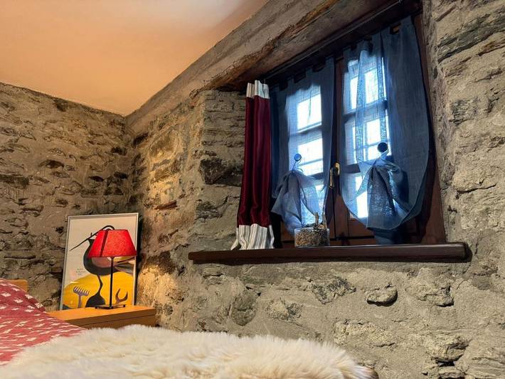 Gîte pour 6 personnes, avec vue et terrasse dans Antagnod - 3