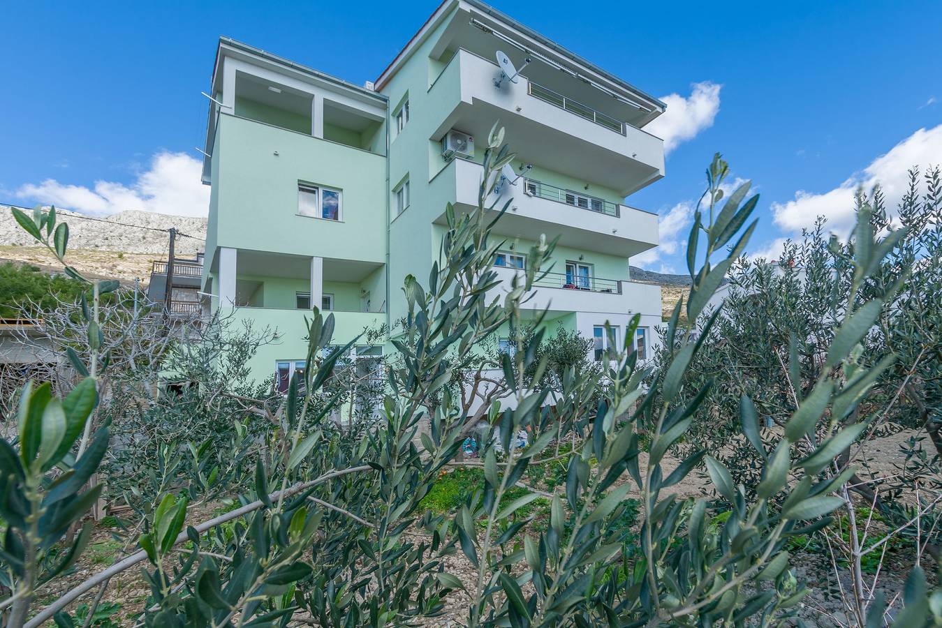 Appartamento vacanze a Omiš-Riviera a partire da 60€ a notte