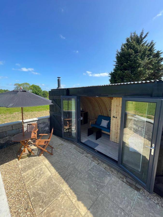 Camping für 2 Personen, mit Terrasse und Ausblick in Südengland