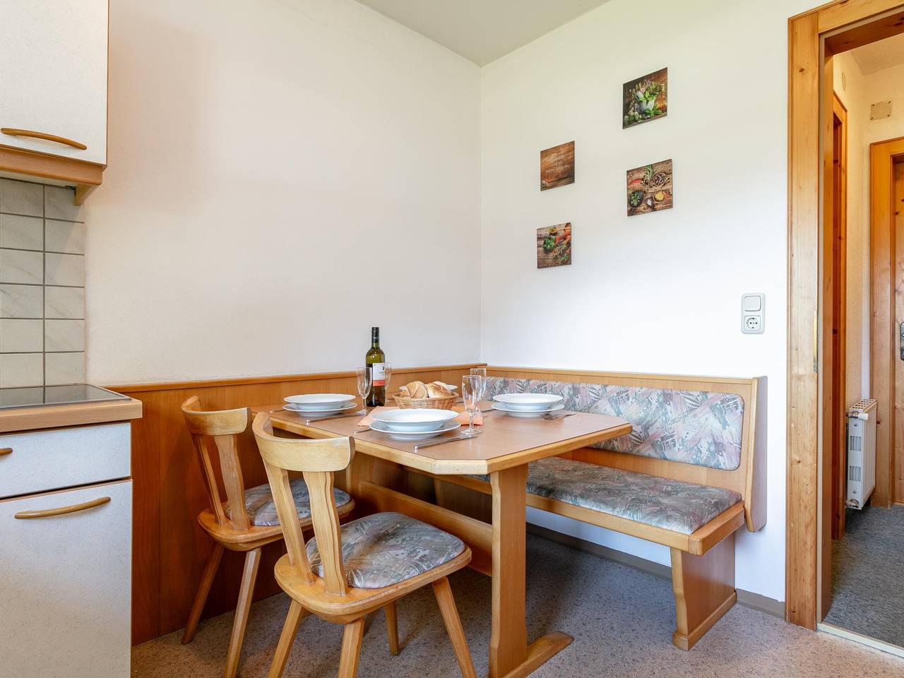 Ganze Wohnung, Schönes Appartement, nur 80 m zum Skibus in Reith im Alpbachtal, Kaisergebirge