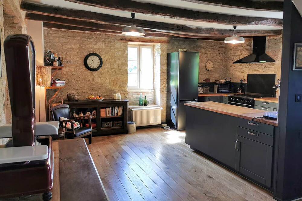 La Maison du Pigeonnier - Vallée de la Dordogne in Meyronne, Parc Naturel Régional des Causses du Quercy