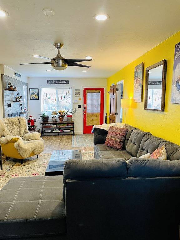 Pet And Family Friendly Conveniently Located I Heart Colorado Home in Arvada, Jefferson County