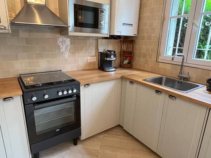 Gîte pour 6 personnes, avec jardin ainsi que vue et terrasse à Barbizon - 4