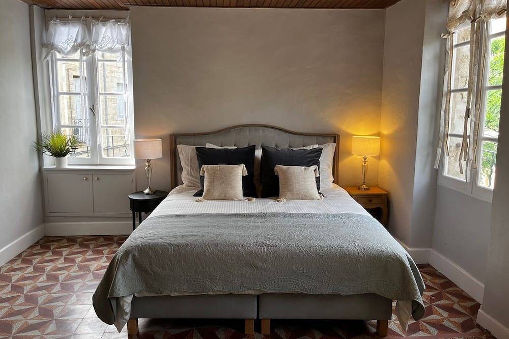 Upscale townhouse in centre Pézenas in Pézenas, Côte d'Améthyste