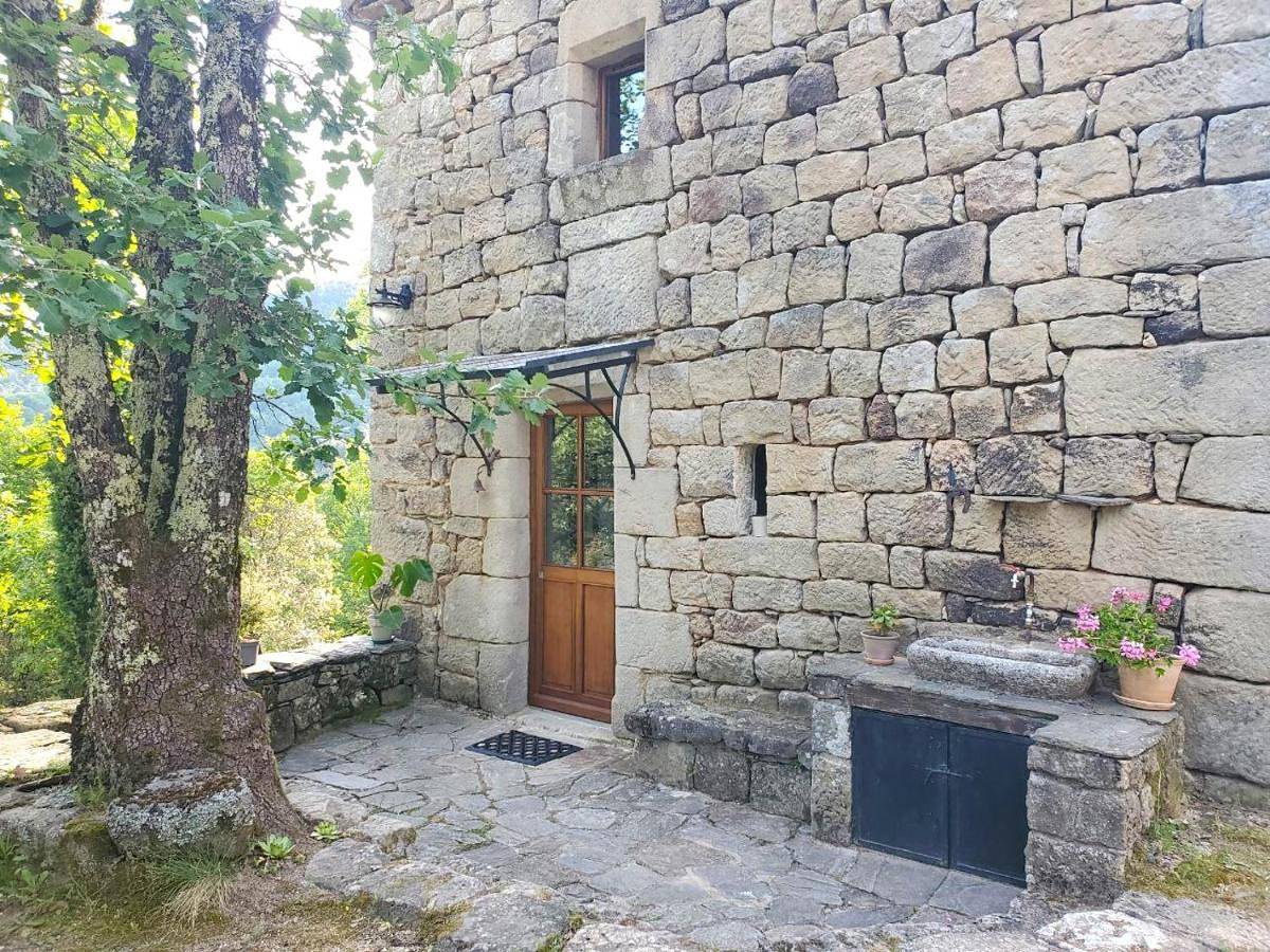 Two-Bedroom House in Saint-André-Lachamp, Parc naturel régional des Monts d'Ardèche