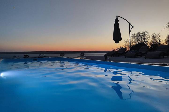 Ferienwohnung für 4 Personen, mit Garten und Terrasse sowie Pool - 1