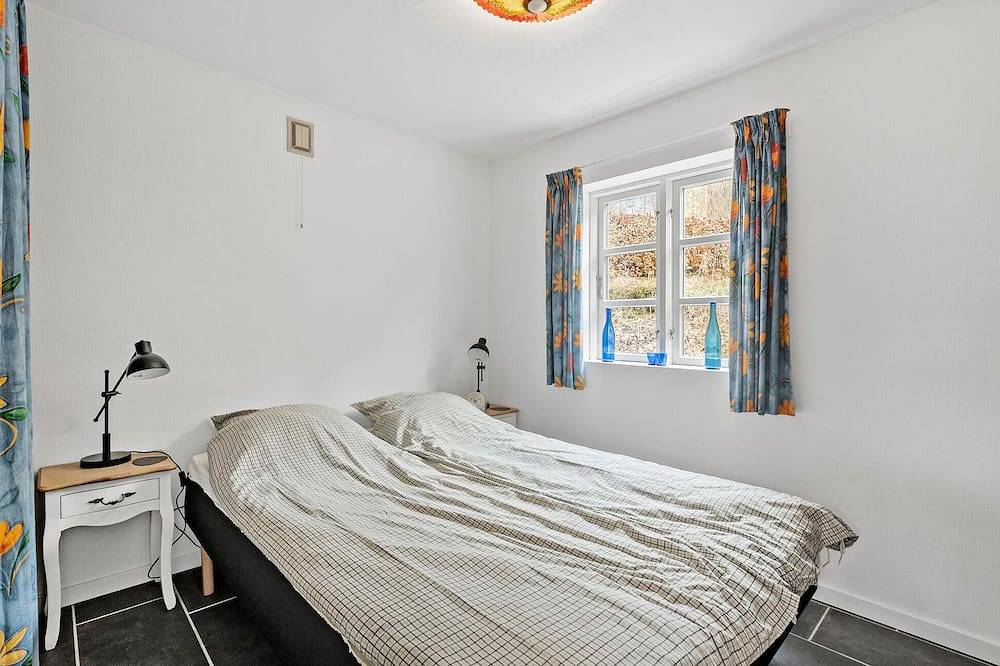 Awesome home in Jelling with Wifi in Vejle region