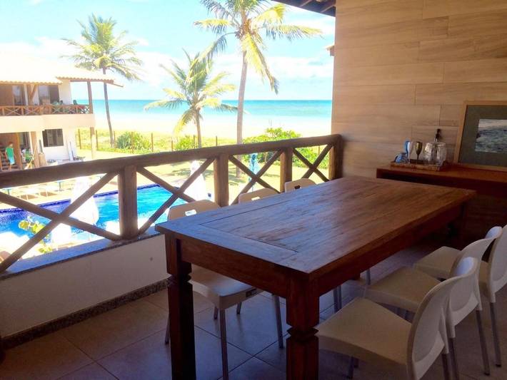 Casas e apartamentos de temporada para 8 pessoas, com vista e jardim e ainda piscina em Itacimirim