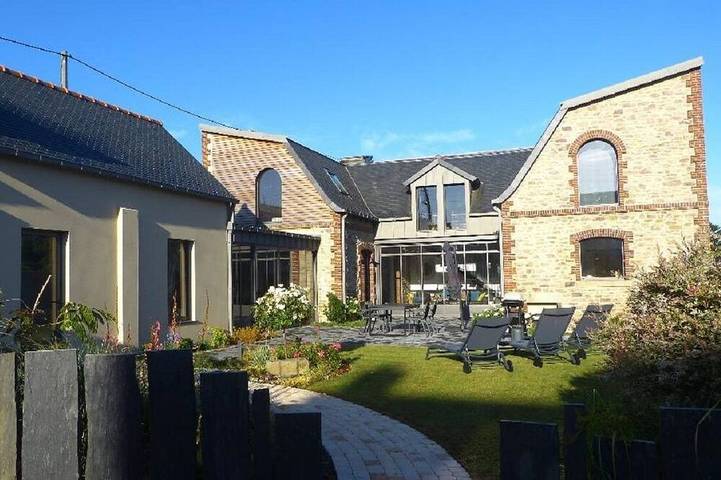 Maison de vacances pour 6 personnes, avec jacuzzi ainsi que terrasse et jardin à Paimpol