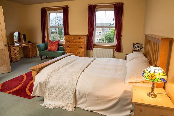 Extended viktorianischen Bauernhaus mit Wintergarten / großen Garten, für 12 Personen in Argyll & Bute