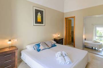 Casa Rural para 10 Personas en Riofrio (Loja), Loja, Foto 1