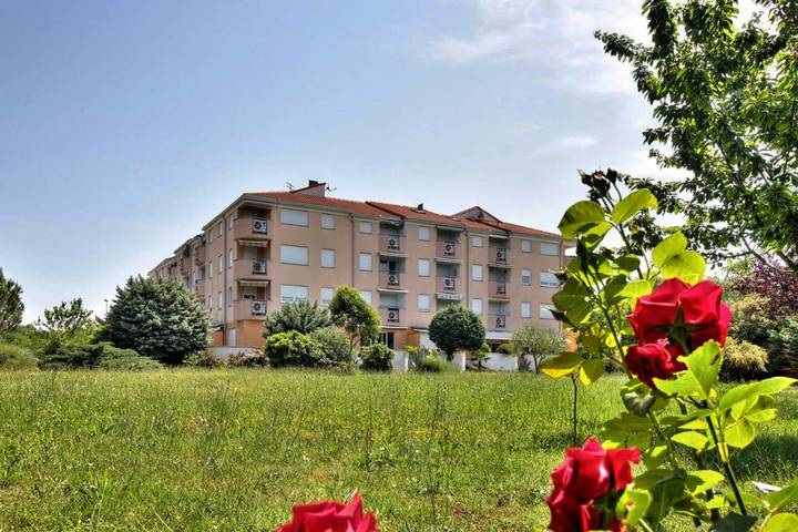 Ferienhaus für 4 Personen, mit Terrasse und Garten in Katoro