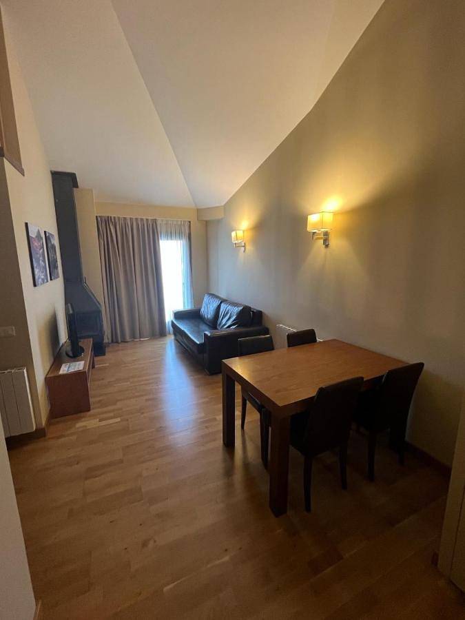 Apartamento para 6 personas, con vistas, Se admiten mascotas en Bourg-Madame