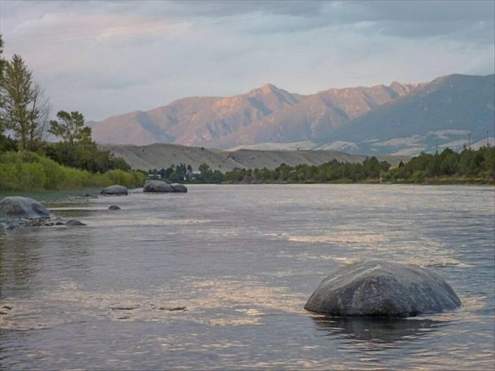Vacation rental for 5 people, with terrace, with pets in Montana
