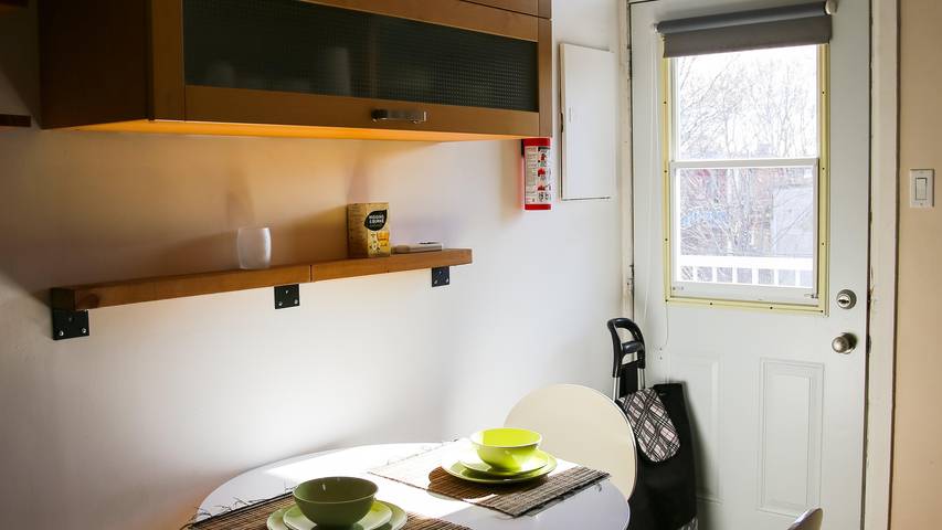 Entire apartment, The cocooning apartment of total comfort in Montreal, Quebec