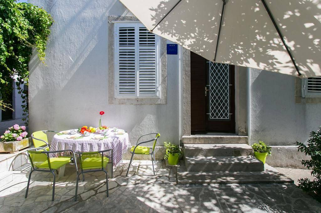 Appartement entier, Appartement de vacances pour 4 personnes in Dubrovnik, Grad Dubrovnik