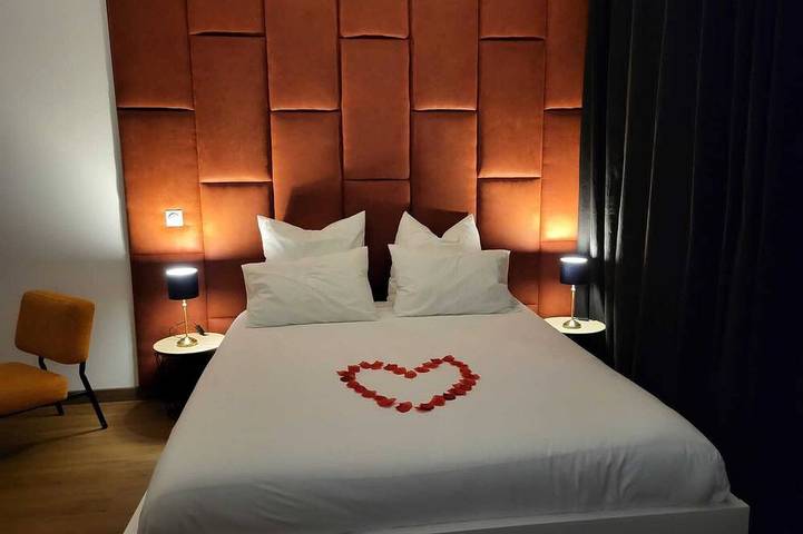 Gîte pour 2 personnes, avec jacuzzi et terrasse à Marsannay-la-Côte - 2