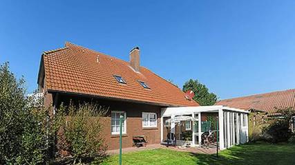 Ferienwohnung für 5 Personen in Westerholt, Landkreis Wittmund, Bild 1