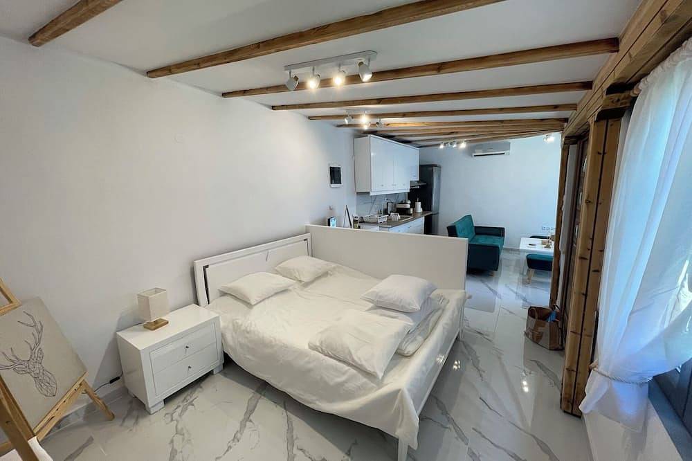 Cosy Beach House for Complete Relaxation and Serenity! in Paralia, Pieria