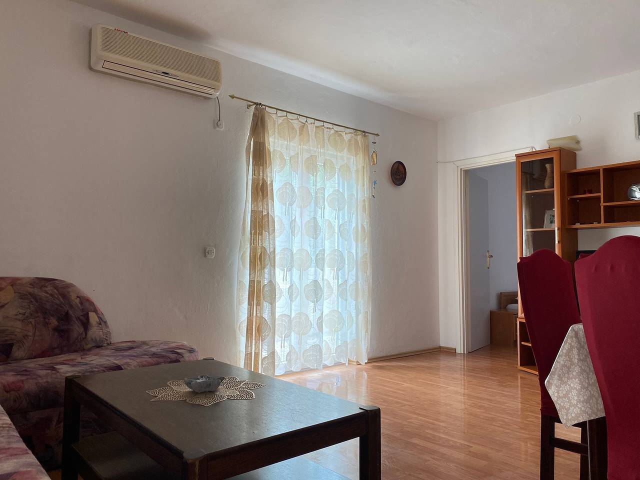 Ganze Wohnung, 2-Zimmer-Ferienwohnung mit Terrasse Betina, Murter A-23716-a in Betina, Tisno