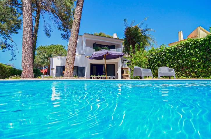 Villa pour 6 personnes, avec jardin ainsi que vue et terrasse à Vilamoura - 3