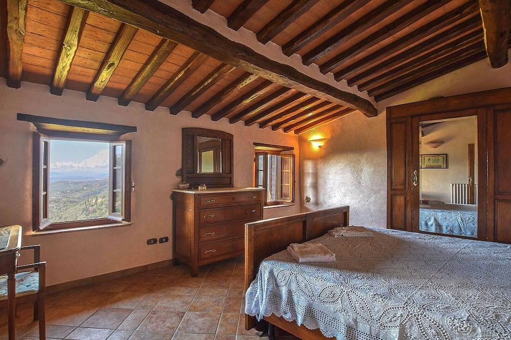 Gemütliches Haus mit 4 Schlafzimmern in. in Camaiore, Italienische Riviera