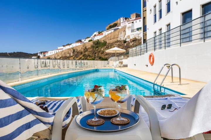 Hotel para 4 pessoas, com Terraço e Jardim e ainda Piscina em Mértola