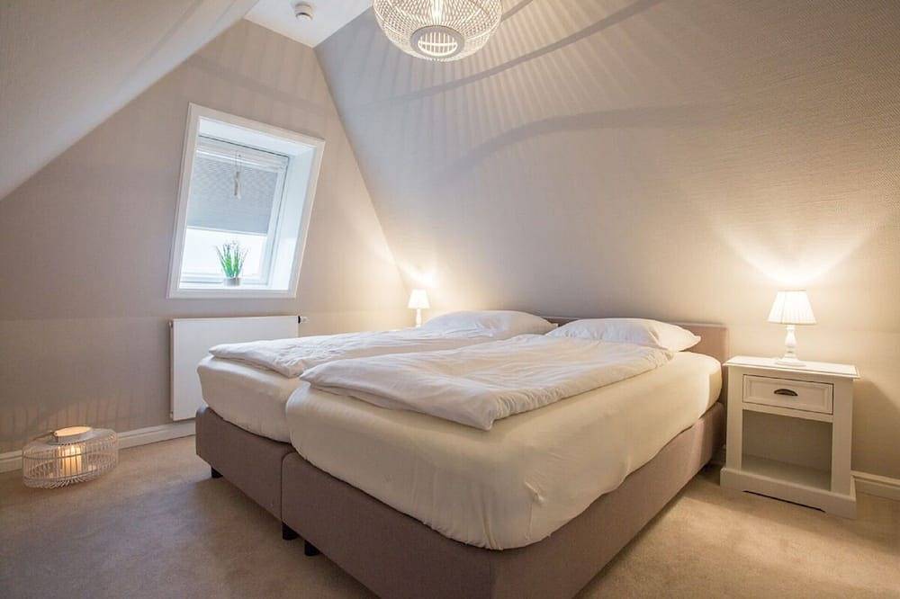 Ganze Wohnung, Sehr strandnahe, hell und modern eingerichtete Wohnung in Wenningstedt, Sylt