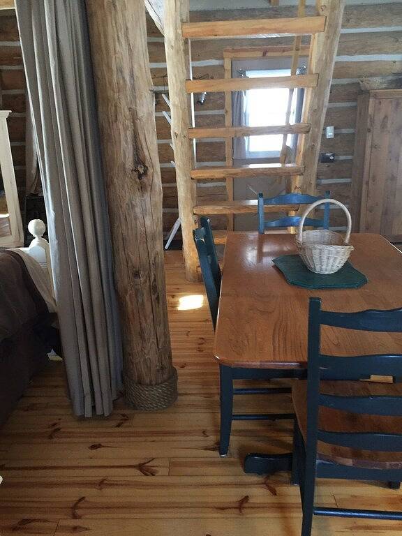 Vacation rental for 4 people, with yard, with pets in Door County