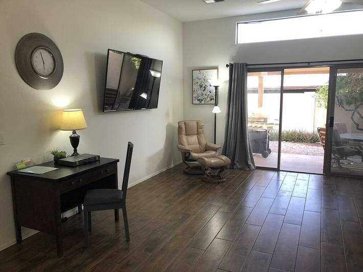 Vacation rental for 4 people, with hot tub and pool in Mesa